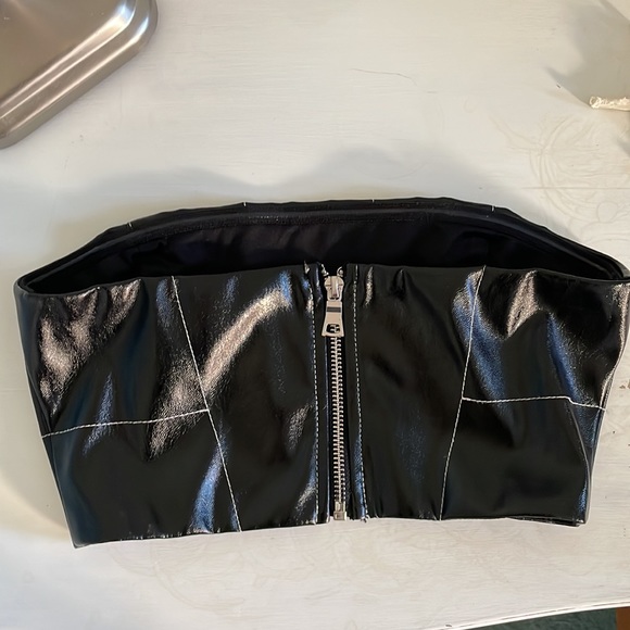 I AM GIA Finley Crop Top - Picture 5 of 5